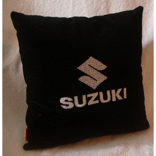 Подушка автомобильная велюр SUZUKI