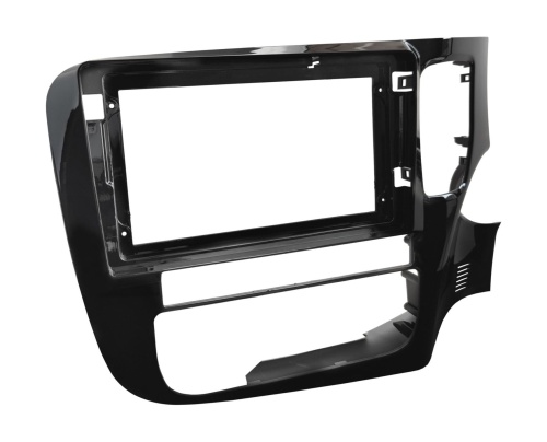 Рамка для установки в Mitsubishi Outlander 2012 - 2021 MFB дисплея (правый руль)