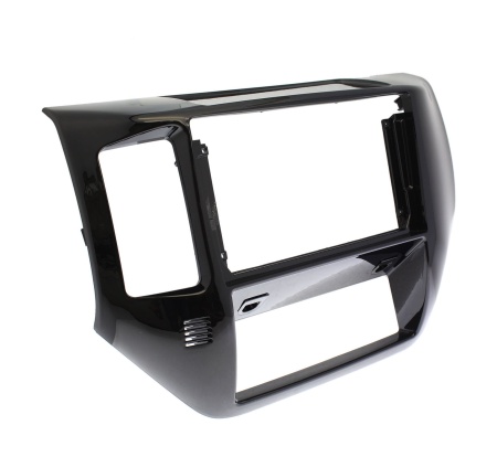 Рамка для установки в Nissan Patrol 2004 - 2010 MFB дисплея