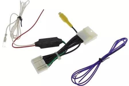 Адаптер для подключения видеокамеры к штатной магнитоле Toyota 2014 + (24 pin) BCUS4EP
