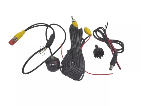 Камера заднего вида универсальная врезная ET-388