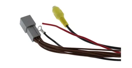 Адаптер для подключения камеры к штатной магнитоле Mitsubishi C101