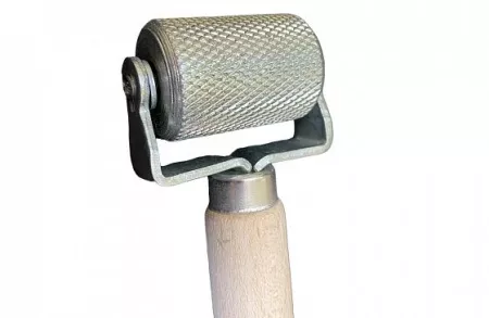 Валик прикаточный StP 40 мм с деревянной ручкой