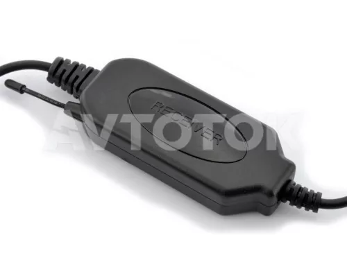 Комплект для беспроводной передачи видео-сигнала с камеры заднего вида