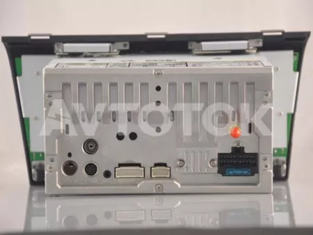 Штатная магнитола Mazda