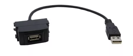 USB разъем в штатную заглушку для Nissan RP-UC4