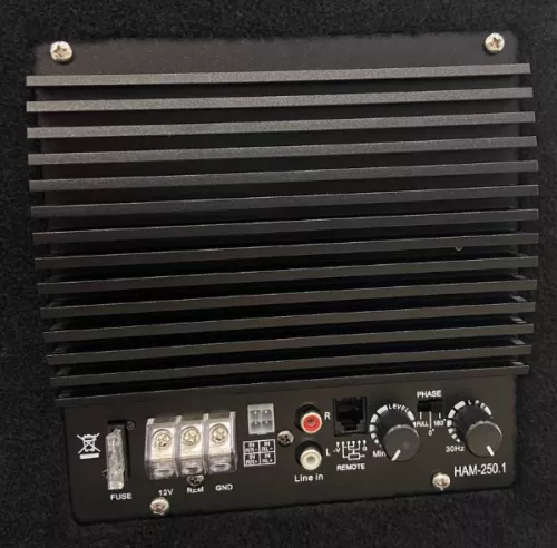 Deaf Bonce Hannibal HS-600 активный корпусной сабвуфер