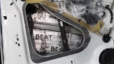 StP Beat-on (0.47 х 0.75) вибропоглощающий материал