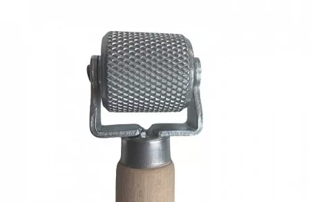 Валик прикаточный StP 30мм с деревянной ручкой