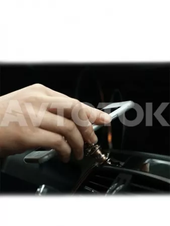 Держатель телефона с пластиной Remax RM-C18