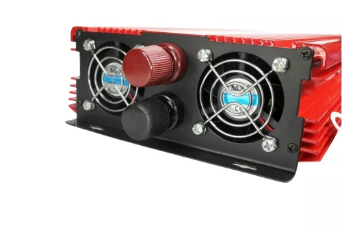 Преобразователь напряжения - инвертор "LaiRun" (12-220V/3000W) LR-3000/12