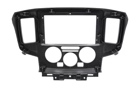 Рамка для установки в Nissan NV200 2009+ MFB дисплея