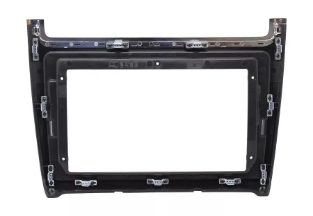 Рамка для установки в VW Polo 2008 + MFB