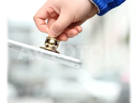 Держатель телефона с пластиной Remax RM-C18