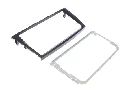 Рамка для установки в Suzuki Swift 2010-2016 MFB