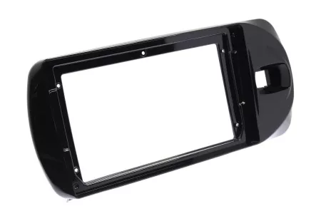 Рамка для установки в Toyota Vitz (2015 - 2020) черный MFB